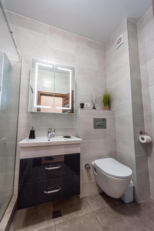 Apartment Sunset Lake View مامايا المظهر الخارجي الصورة